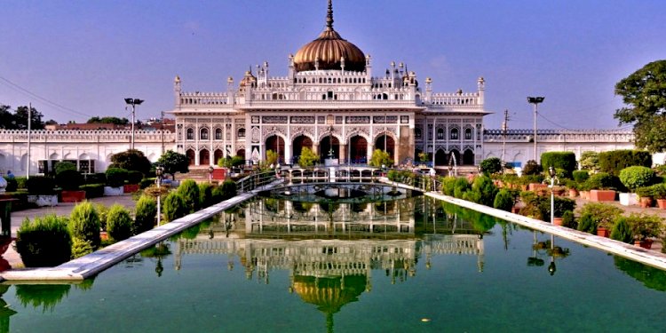 लखनऊ के दर्शनीय स्थल और घूमने की 16 जगह – Top 16 Places To Visit In Lucknow In Hindi